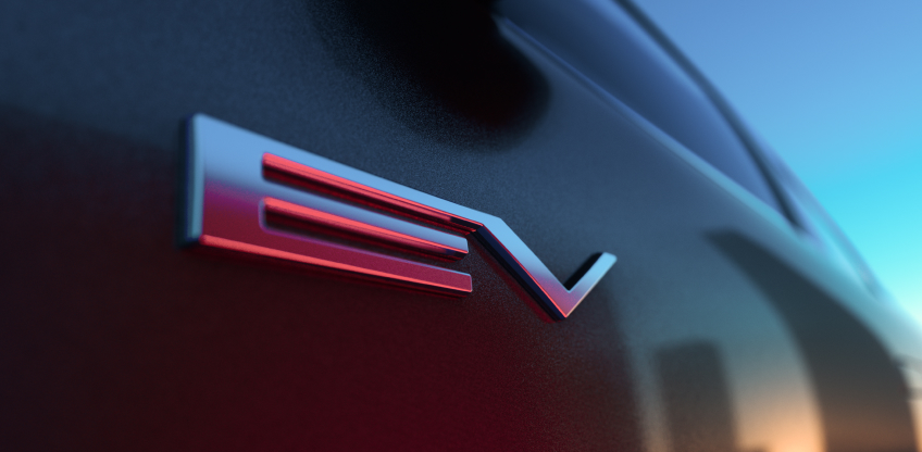 Detailaufnahme des EV-Badge am Heck des Eclipse Cross.