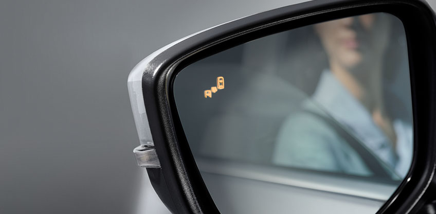 Detailabbildung zu den Assistenzsystemen im Eclipse Cross Plug-in Hybrid Select