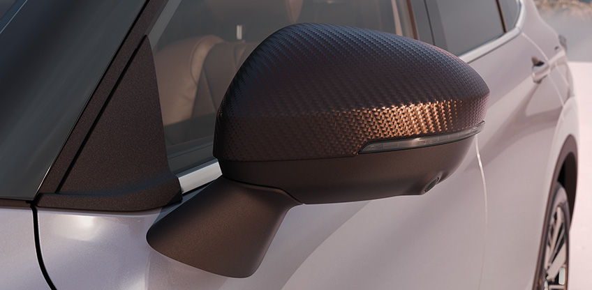 Der neue Mitsubishi Outlander mit Spiegelcover-Set